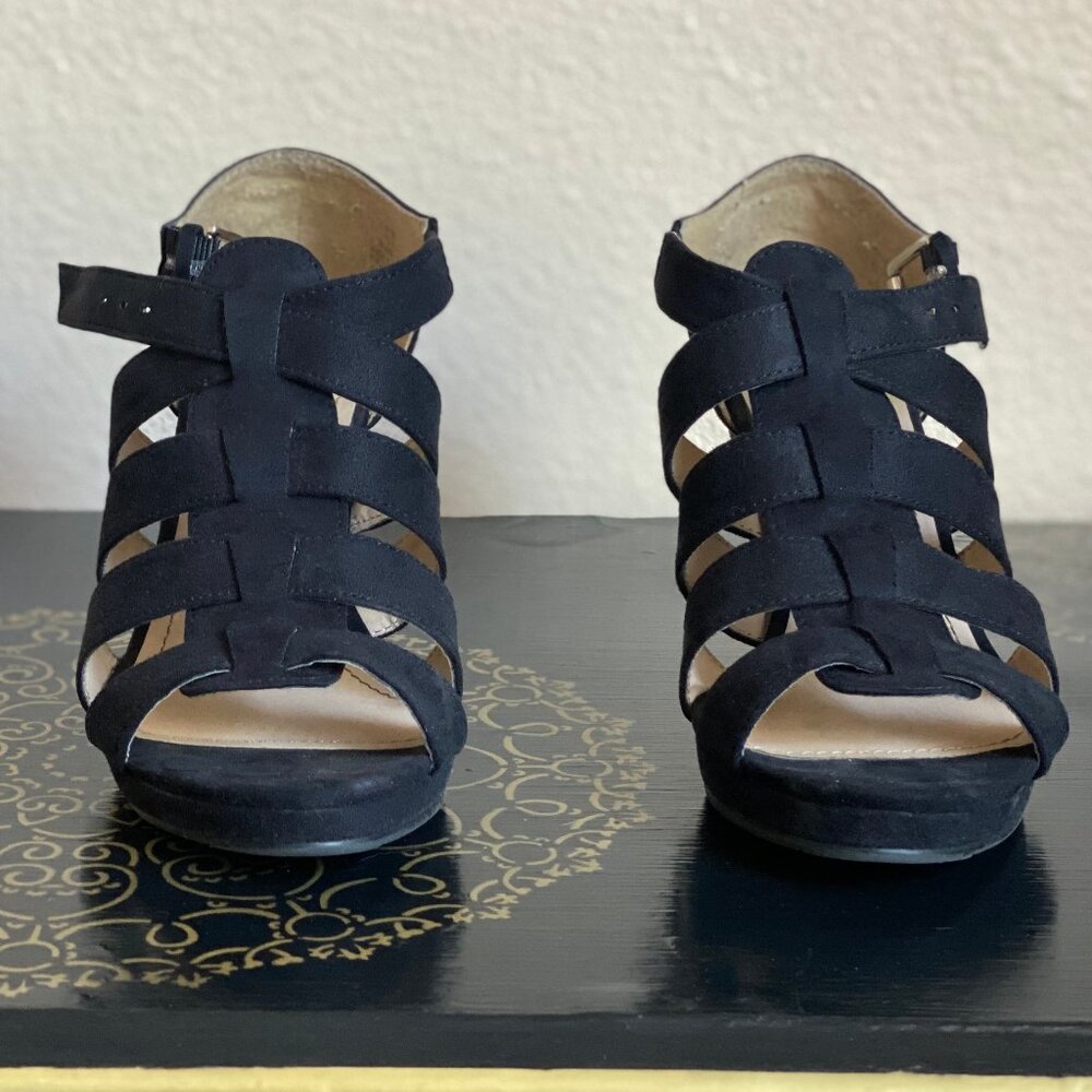 H&M Black Platform Wedge Sandal with Chic Cut-Outs, size 8